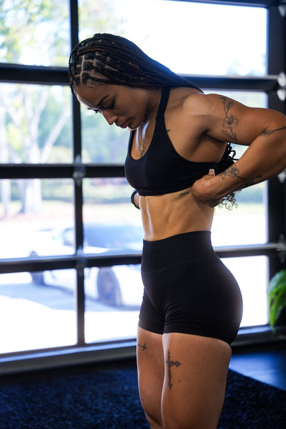 Aura Shorts